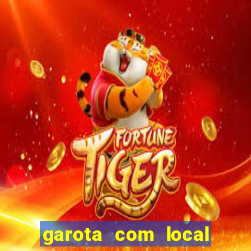 garota com local em joinville